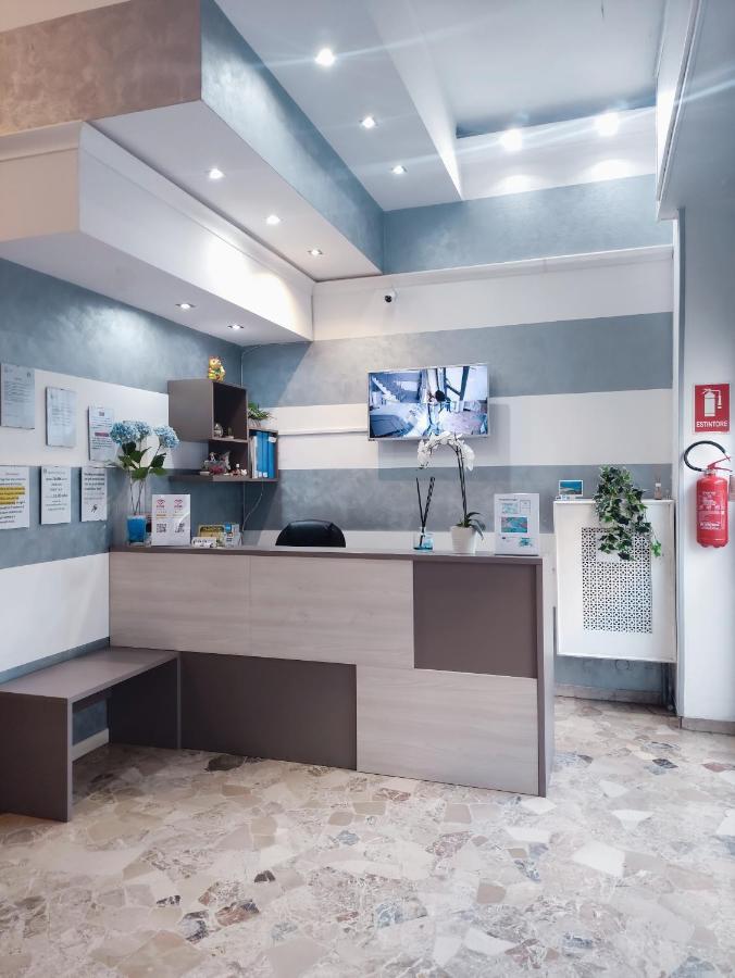 Hotel Salus Milano Exteriör bild